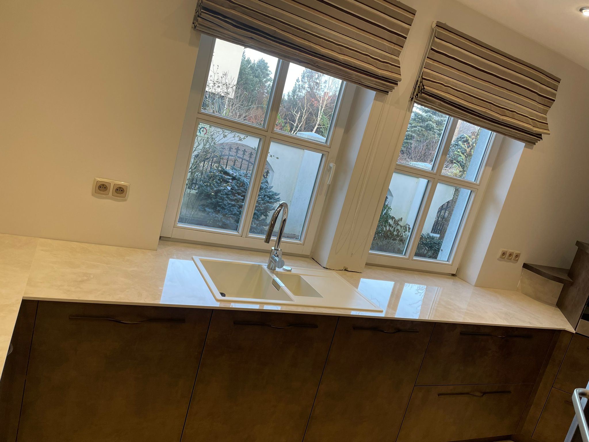 Küchenarbeitsplatte aus Keramik