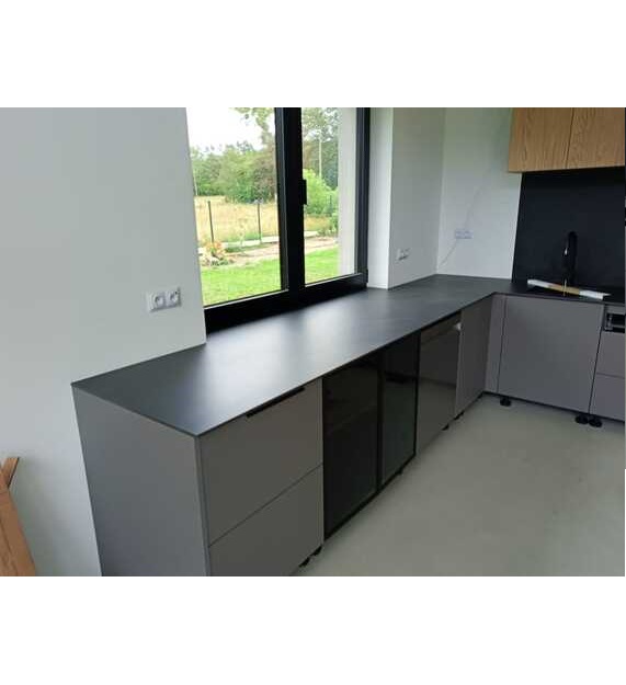 Küchenarbeitsplatten aus Laminam Ossido Nero
