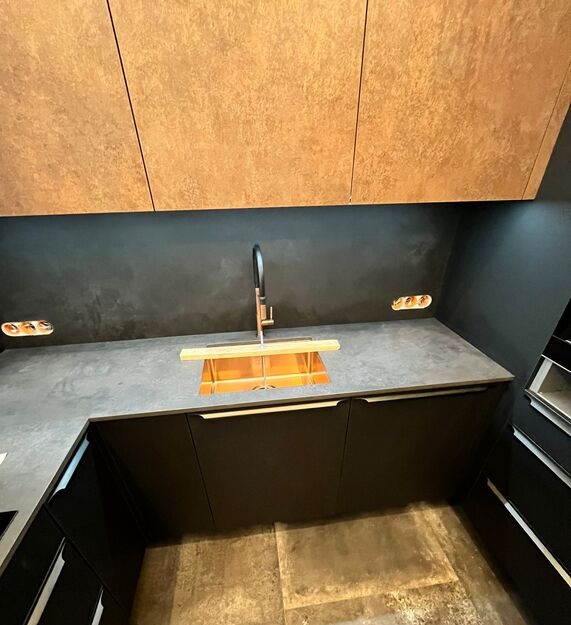 Küchenarbeitsplatten aus Keramik Laminam Ossido Nero