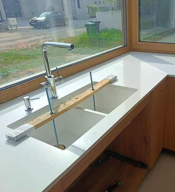 Küchenarbeitsplatten aus Technistone Supreme White
