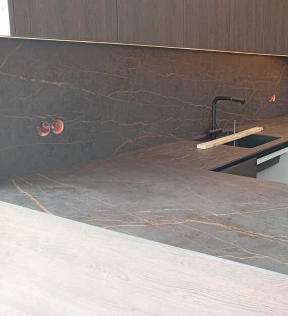 Küchenarbeitsplatten aus Keramik Dekton Laurent