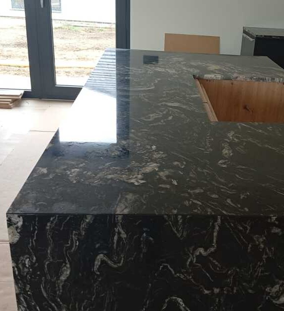 Küchenarbeitsplatten aus Granit Cosmic Black