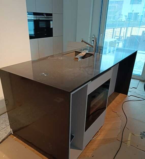 Küchenarbeitsplatten aus Konglomerat Technistone Noble Pietra Grey
