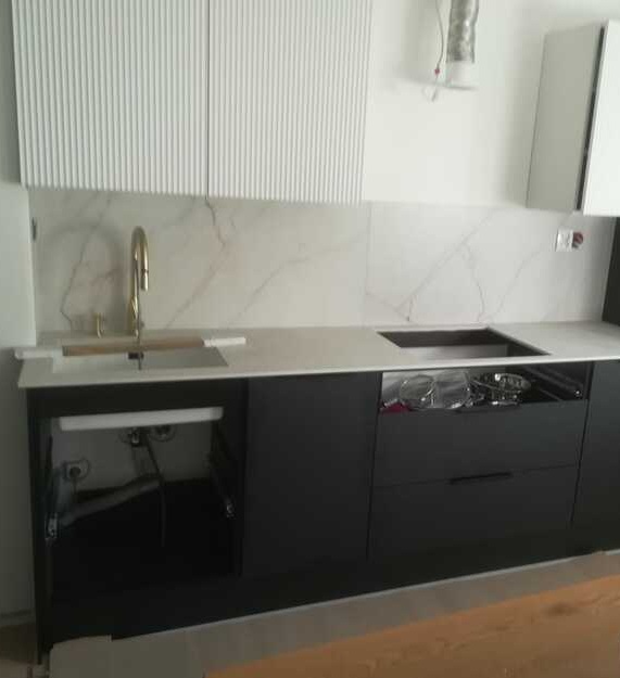 Küchenarbeitsplatten aus Dekton Polar