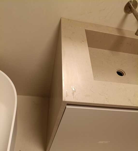 Badezimmerarbeitsplatten aus dem Konglomerat Silestone Coral Clay