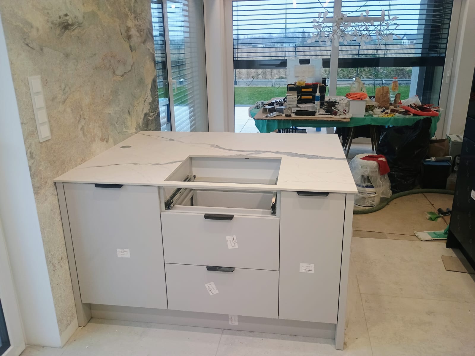 Großkeramikplatten 184 x 330 cm Franko Statuario Elegante für Arbeitsplatte und Verkleidung