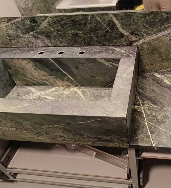 Waschtischplatten aus Neolith Amazonico