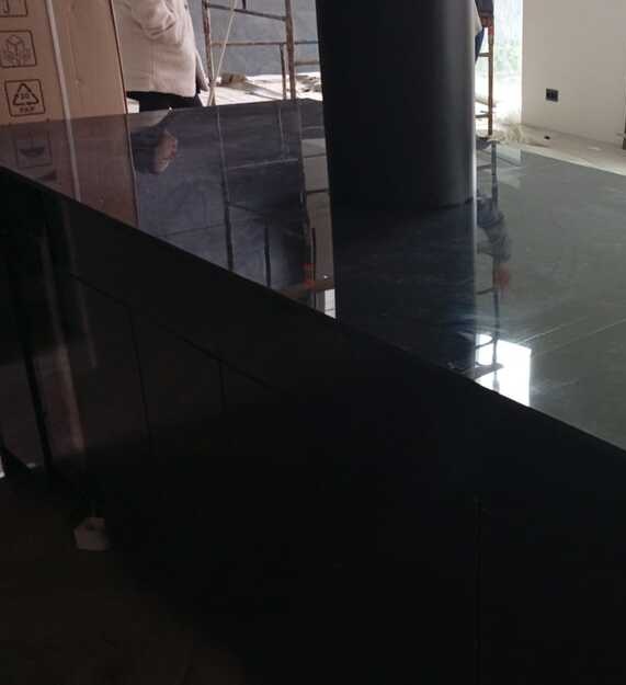 Küchenarbeitsplatten aus Keramik Laminam Naturali Nero Greco