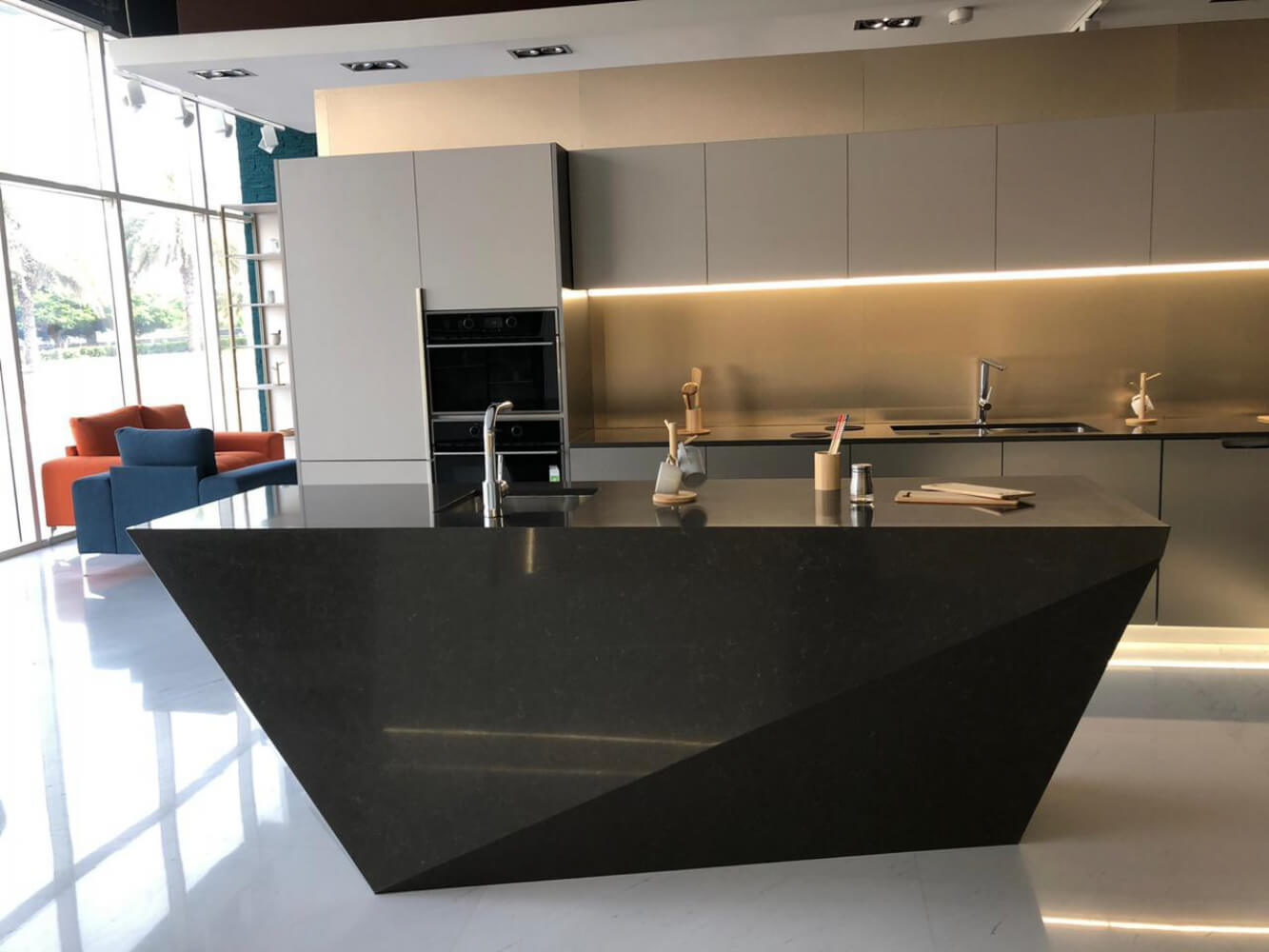 Küchenarbeitsplatte aus Konglomerat nach Maß, Grau – Technistone Noble Pietra Grey - poliert