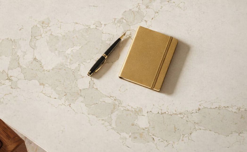 Küchenarbeitsplatte aus Konglomerat nach Maß, Weiß – Caesarstone Calacatta Nobella - Poliert oder Geschliffen